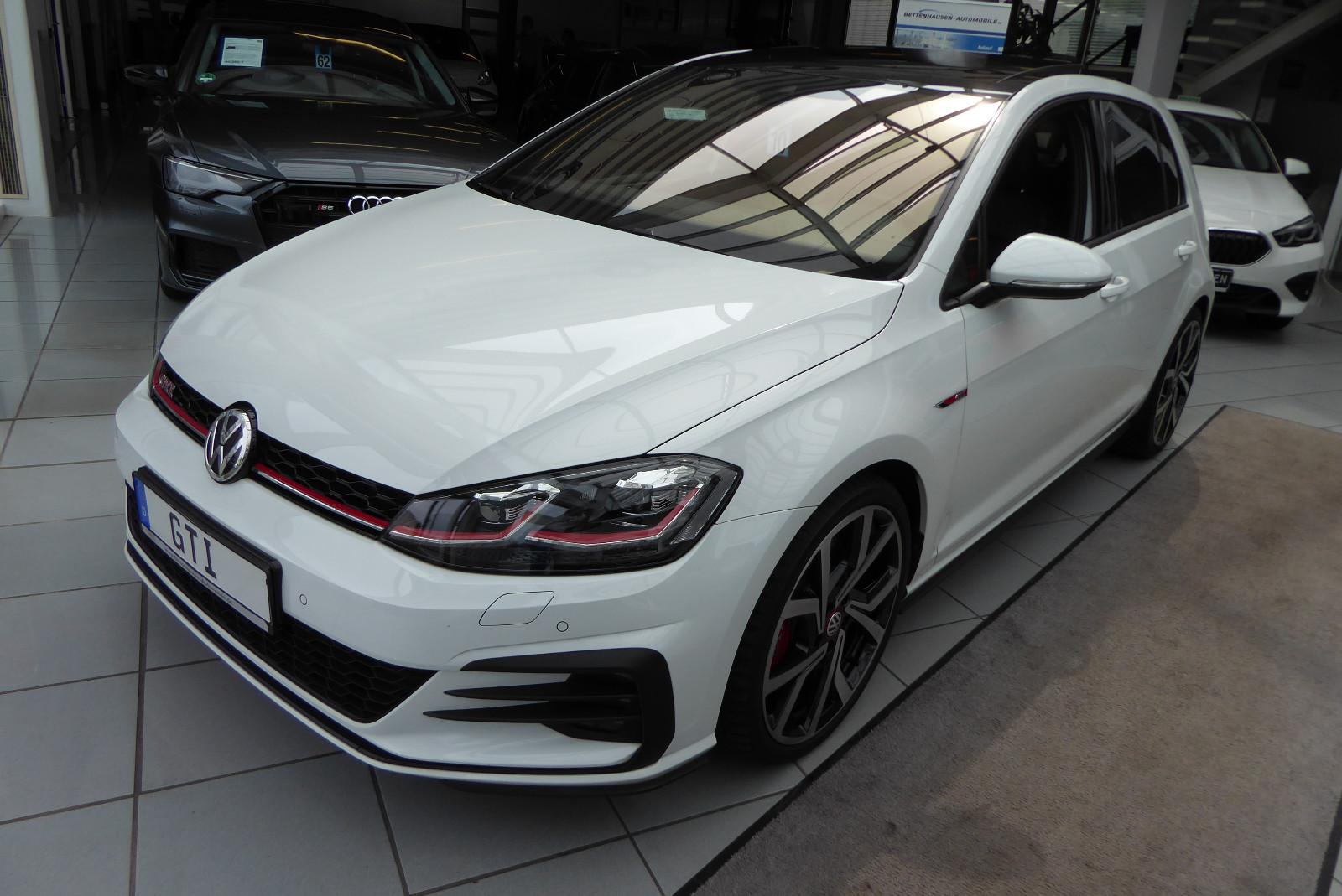 Volkswagen Golf VII GTI Performance Schiebedach Leder AHK