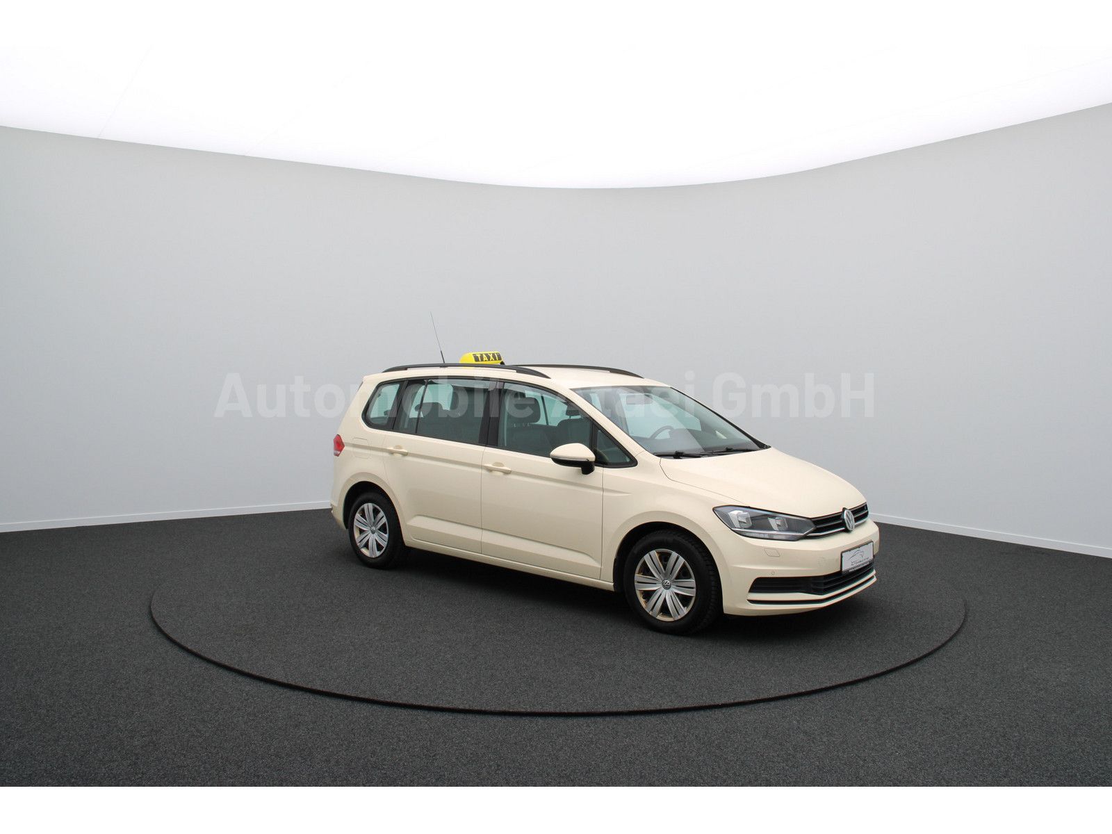 Fahrzeugabbildung Volkswagen Touran *Taxi* 7-SITZE+ TAXAMETER+ KAMERA 7478
