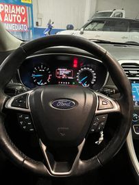 Ford Mondeo - 8