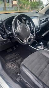 Mitsubishi Outlander 2.4 MIVEC PLUG-IN HYBRID 4WD Basis... - Mitsubishi Gebrauchtwagen in Stuttgart