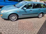 Ford Focus Mk1 1.6 16V Ghia  - Ford Focus aus 1999: Kombi