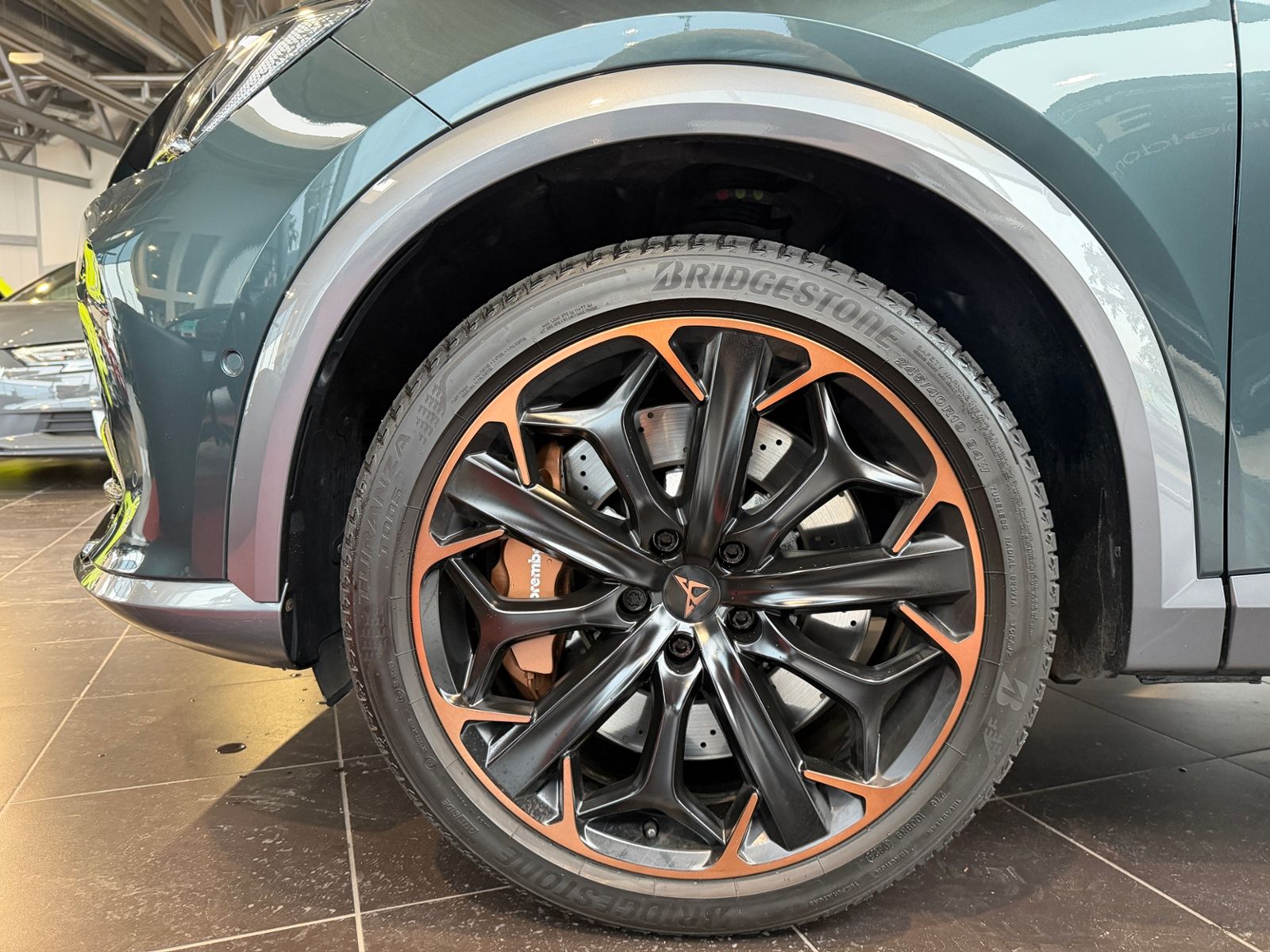 Fahrzeugabbildung CUPRA Formentor VZ 4Drive PANO BEATS LED