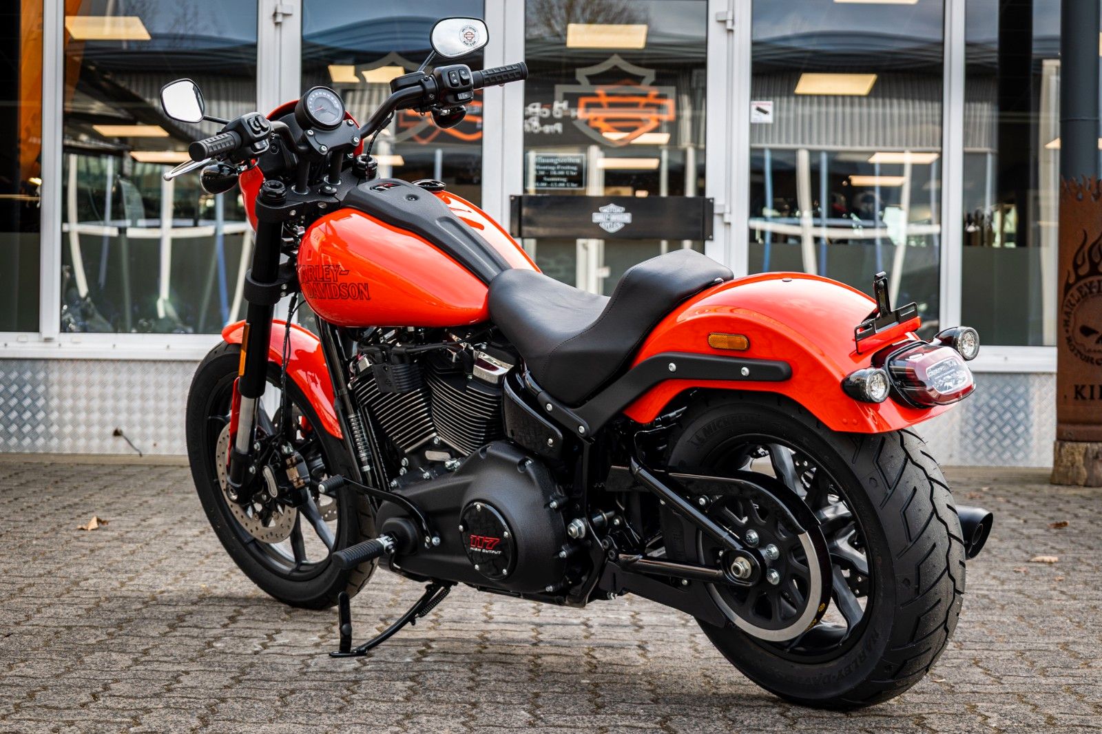 Fahrzeugabbildung Harley-Davidson FXLRS LOW RIDER S 117 MY26
