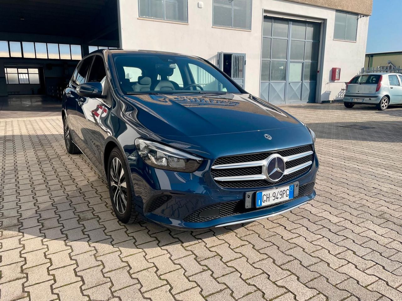 MERCEDES-BENZ Mercedes-benz B 180 d Automatic Business Extra