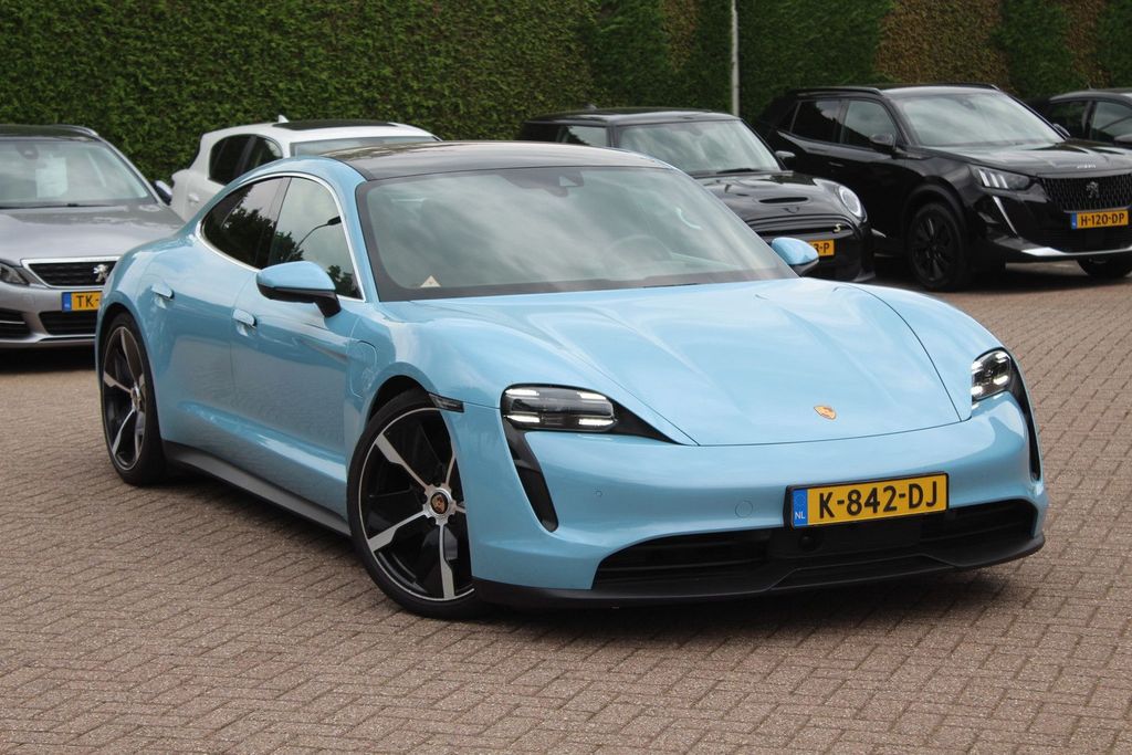 Image of Porsche Taycan