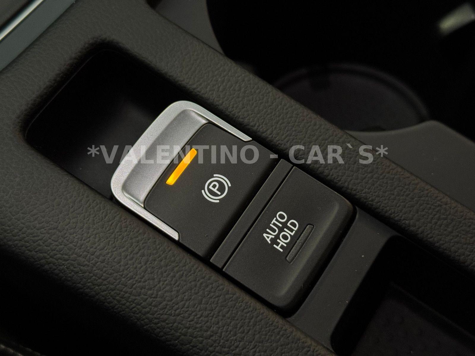 Volkswagen Passat Variant R-Line DSG/Navi/Standhzg/Shz/LED