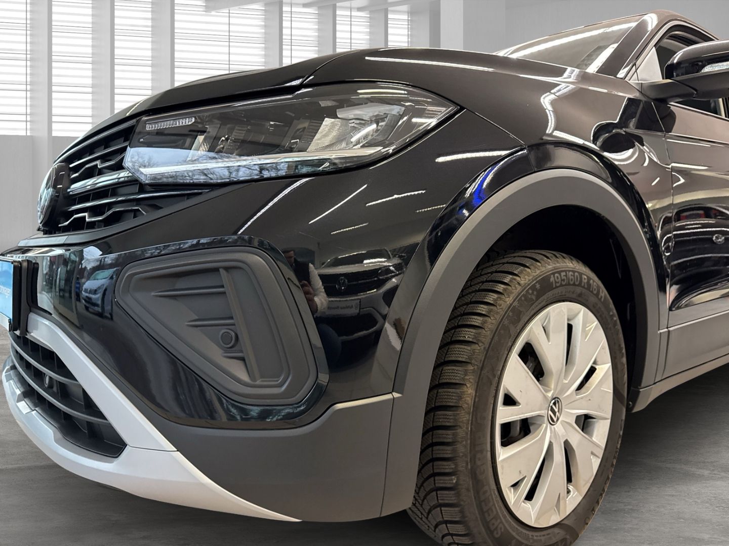 Fahrzeugabbildung Volkswagen T-Cross 70 kW 1.0 TSI Digitales Cockpit LED ACC