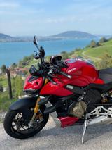 Ducati Streetfighter V4S - DUCATI ST4