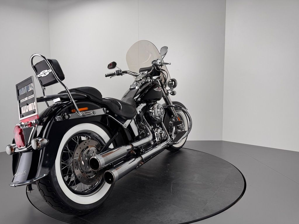 Fahrzeugabbildung Harley-Davidson SOFTAIL DELUXE FLSTN *TOP-ZUSTAND *KESSTECH *5HD