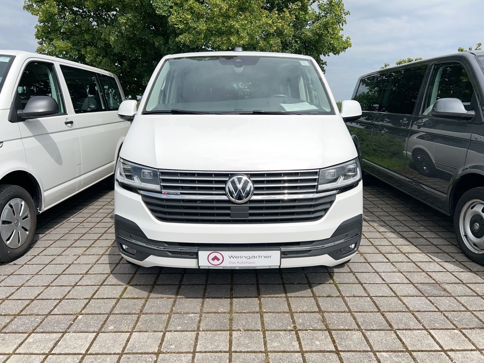 T6.1 Multivan Highline 2.0 TDI 4Motion, Navi, Zu