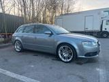 Audi A4 Avant quattro B7 DTM-Edition - Audi A4 DTM Edition