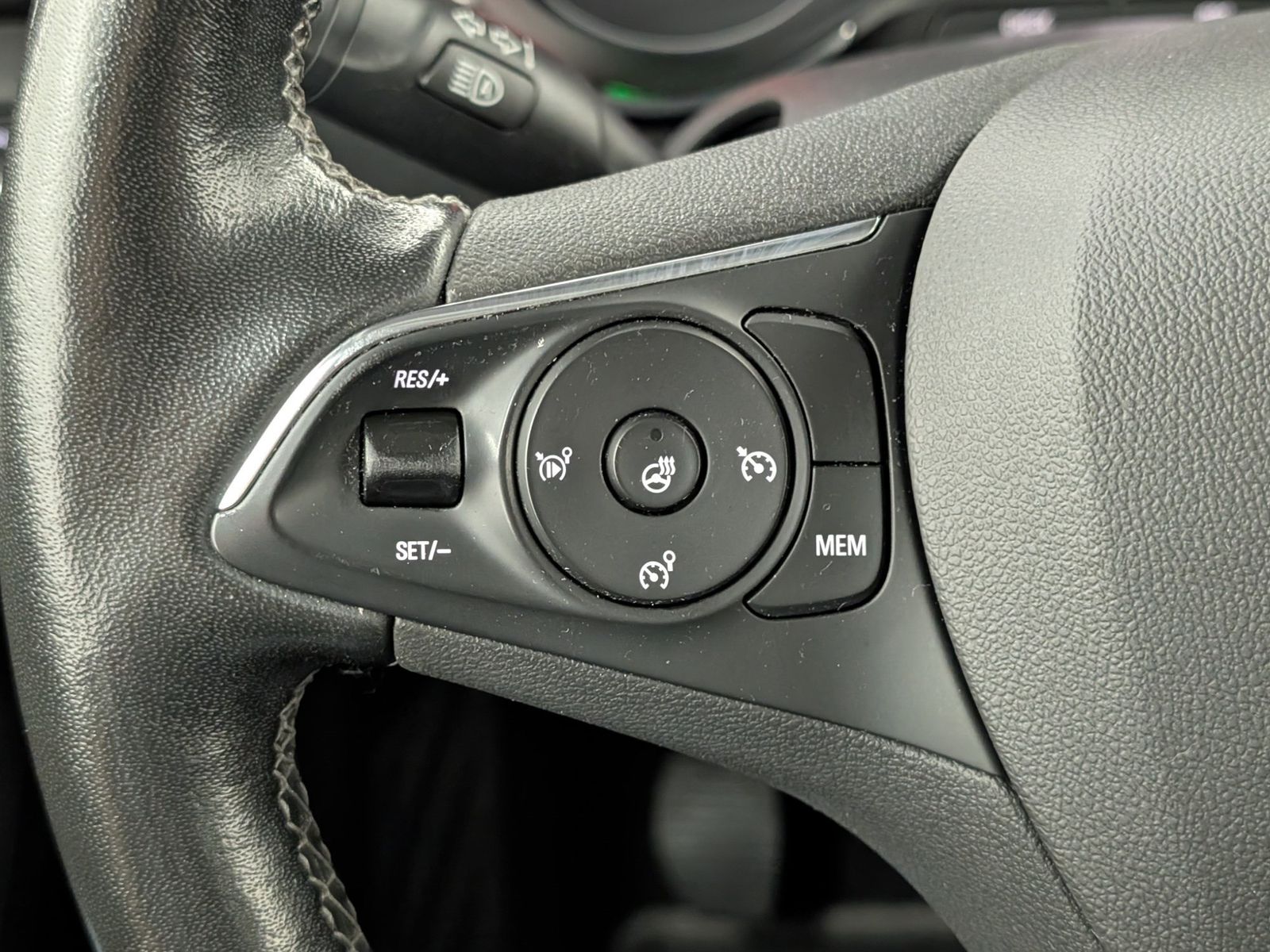 OPEL Crossland X 1.2 Turbo Elegance Tempomat LED – Bild 26