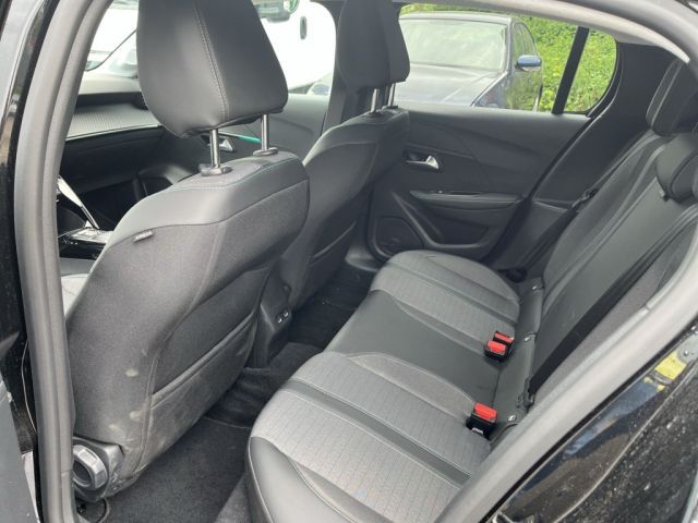 Peugeot 208 Elektromotor 136 Allure Pack