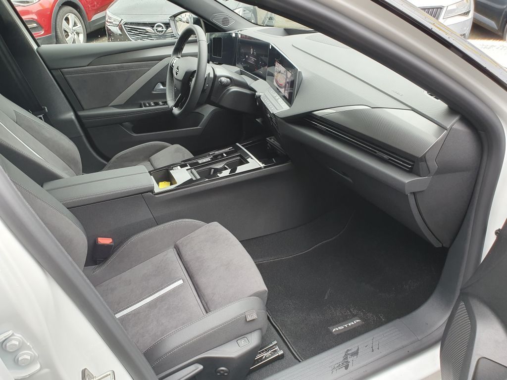 Fahrzeugabbildung Opel Astra Plug-In-Hybrid GSe