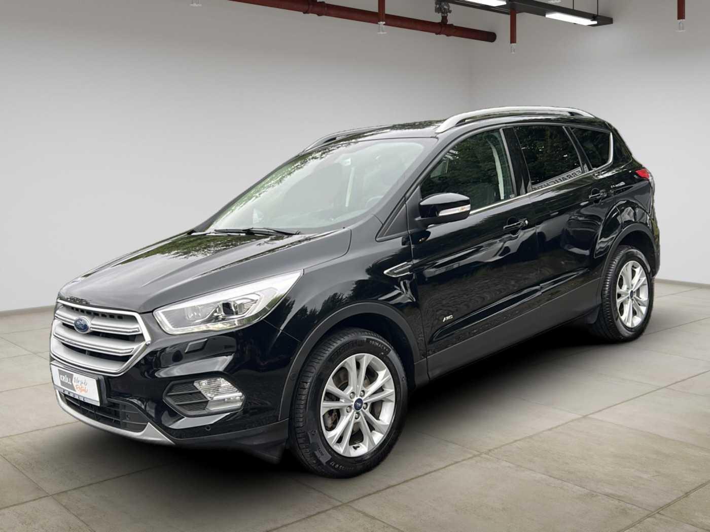 Ford Kuga 1.5 Titanium 4x4 +KAM+NAVI+W-PAKET+