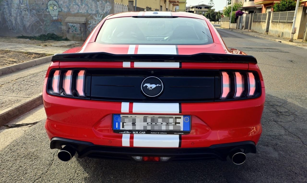 Ford Mustang gt limited edition imagem 3