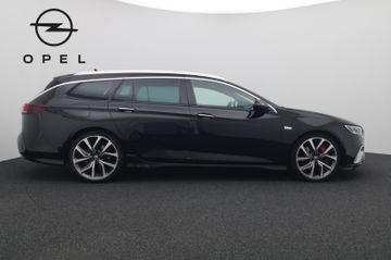 Fahrzeugabbildung Opel Insignia B Sports Tourer GSi 4x4