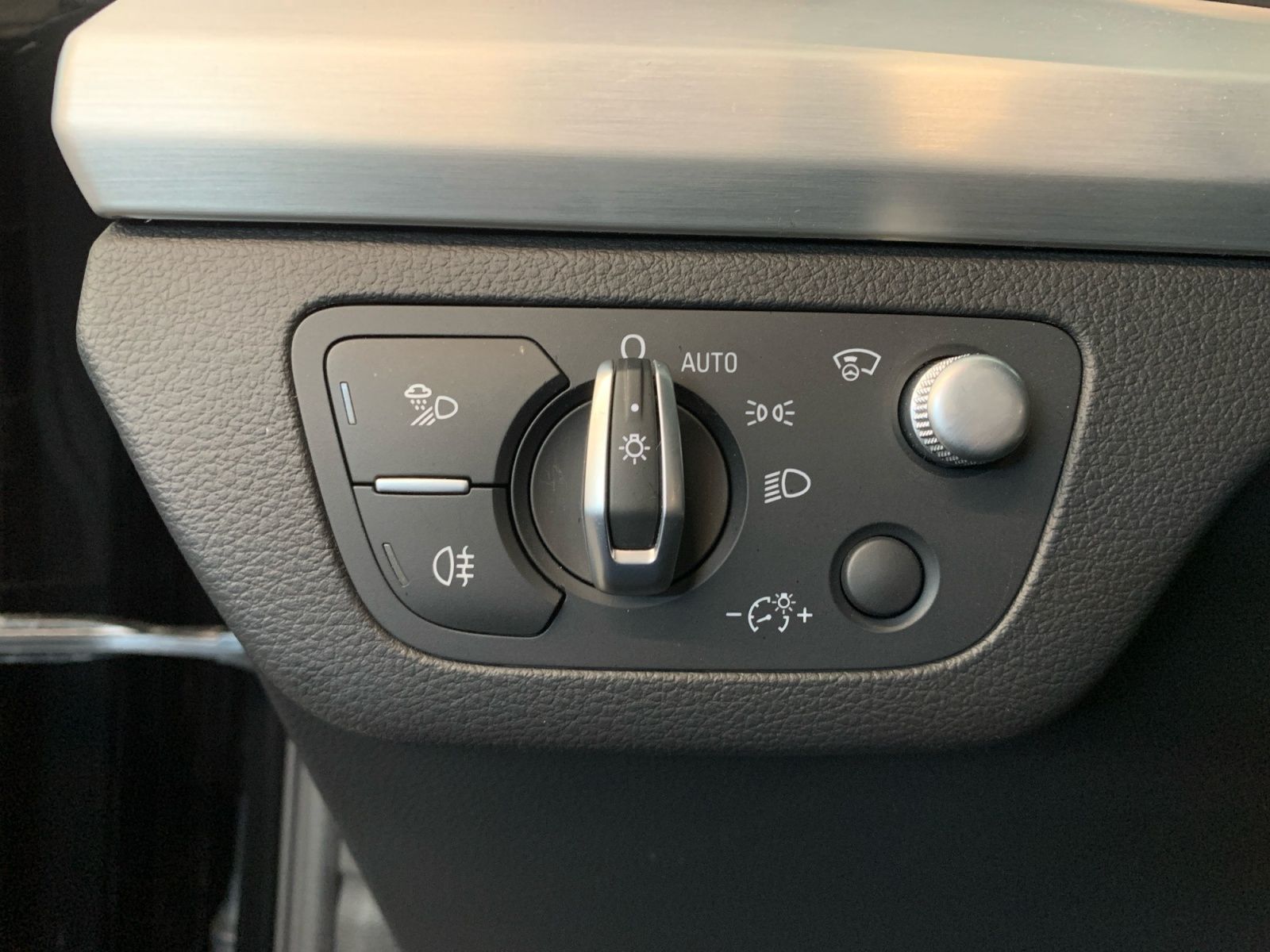 Audi SQ5 - Bild 23