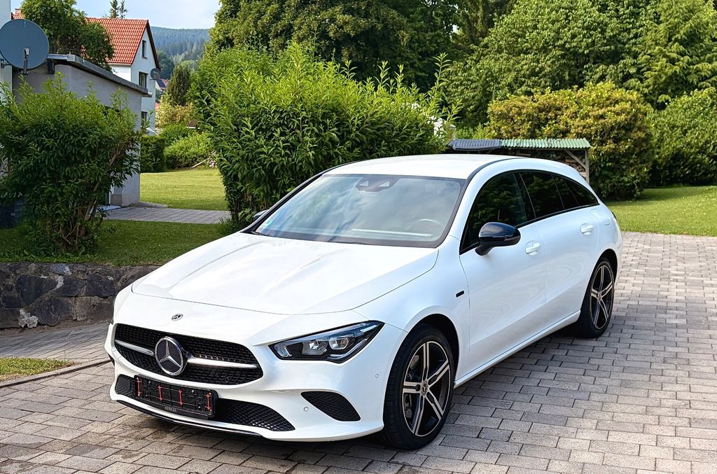 Image of Mercedes-Benz CLA 250 Shooting Brake