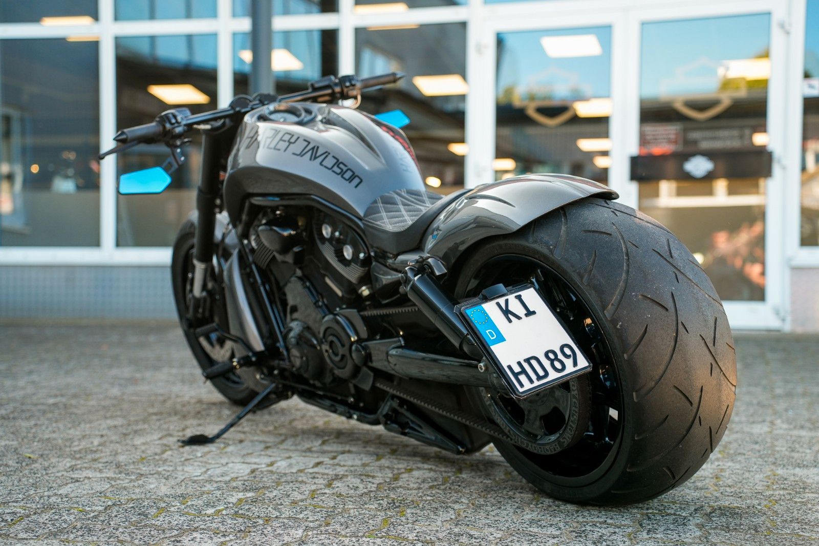 Fahrzeugabbildung Harley-Davidson VRSCDX Night Rod Special - BBC - 280er - Airride