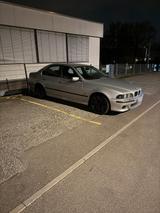 BMW E39 523i - BMW aus 1998: E39