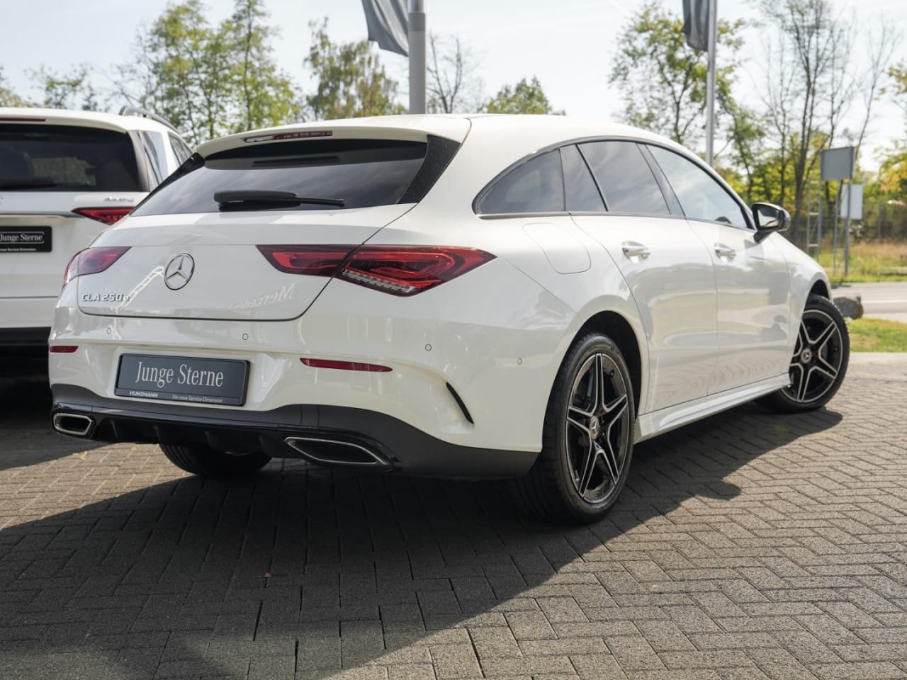 Mercedes-Benz CLA 250 e SB AMG Night Distronic Panorama HeadUP foto 3