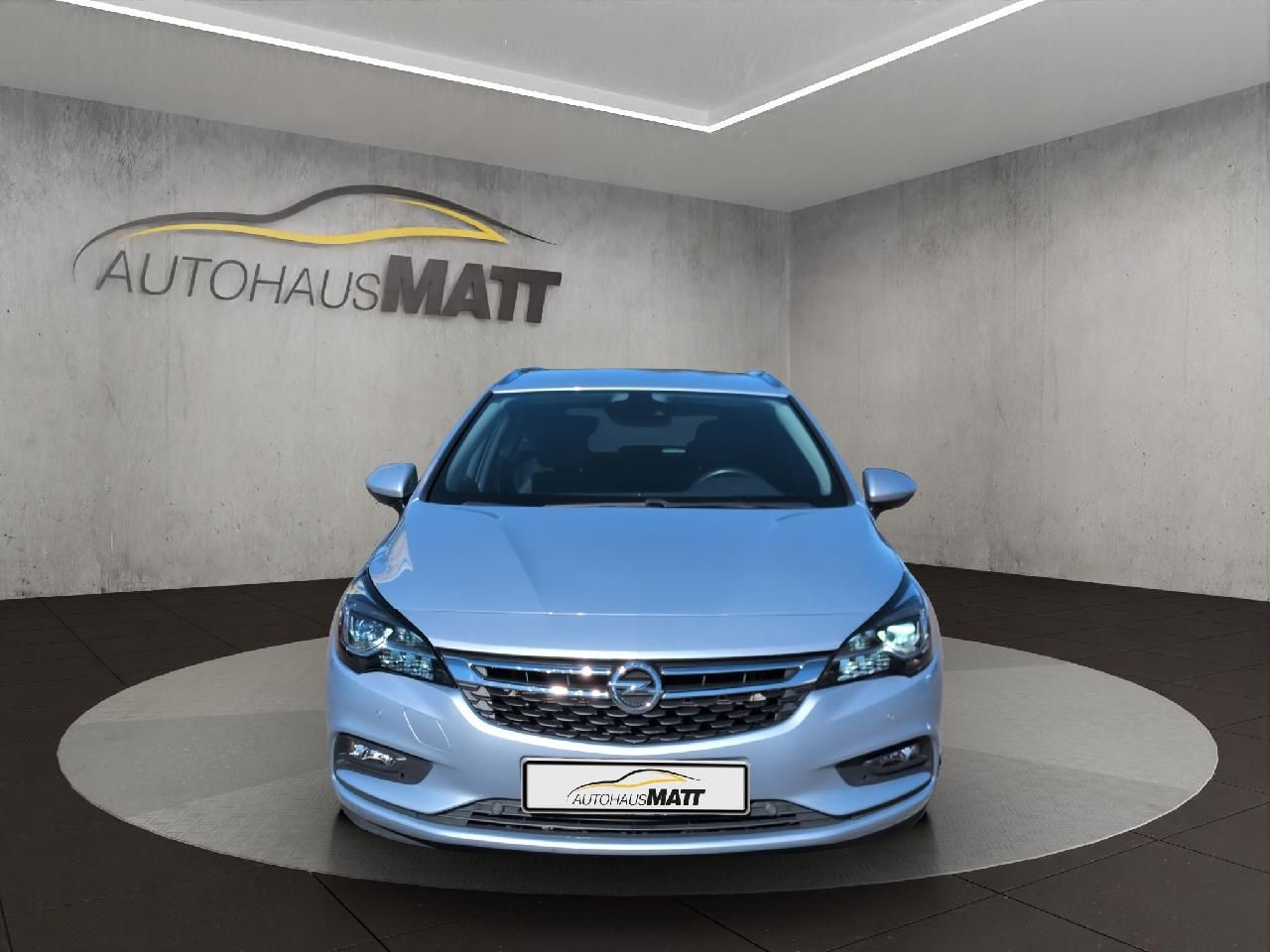 Fahrzeugabbildung Opel Astra ST Innovation Automatik AHZV-Privatverkauf