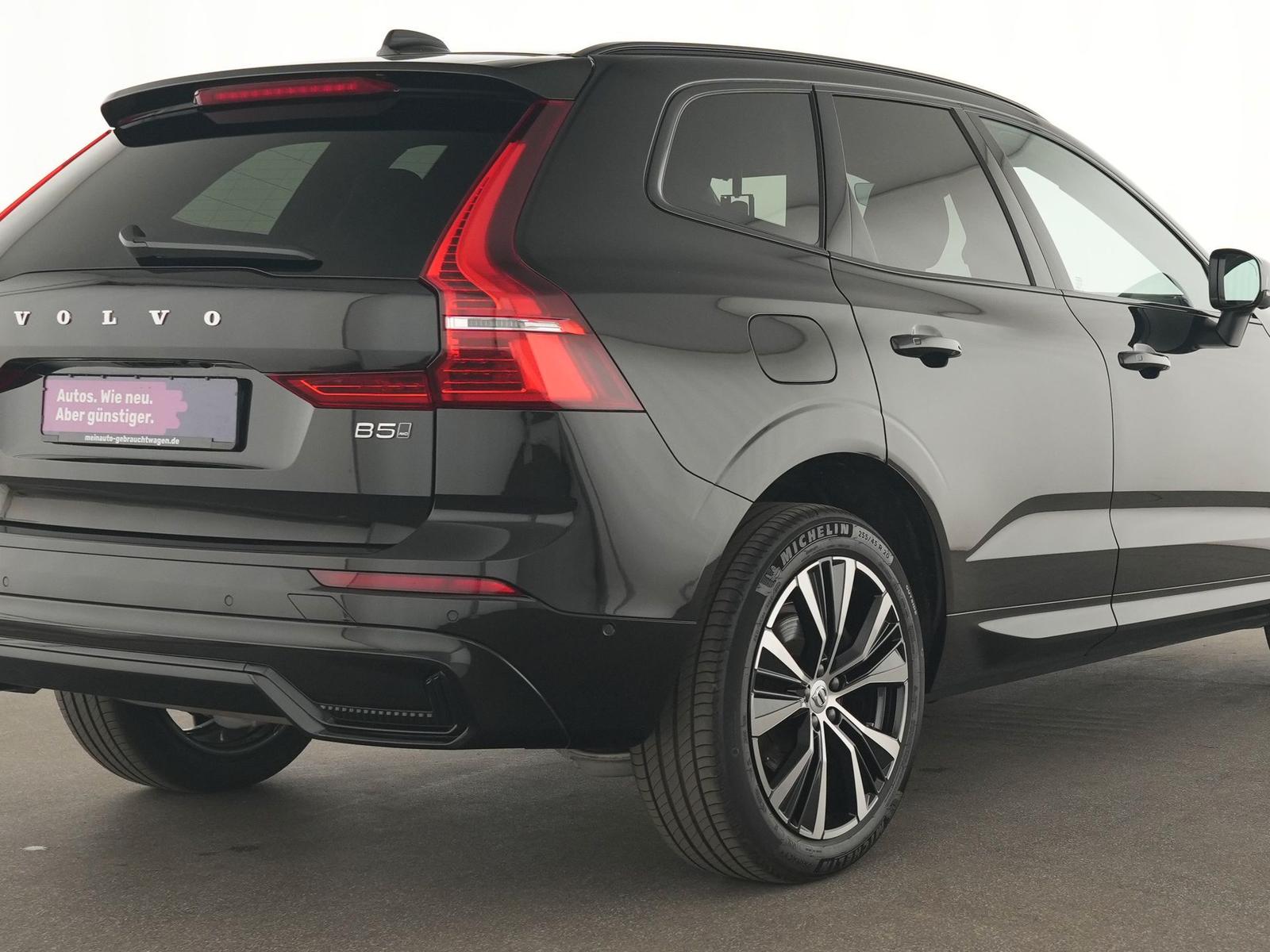 Volvo XC60 Ultra Dark ACC|Pano|Business-Paket Pro|AHK