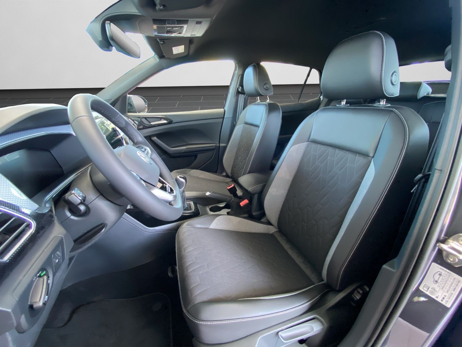 Volkswagen T-Cross - Bild 13