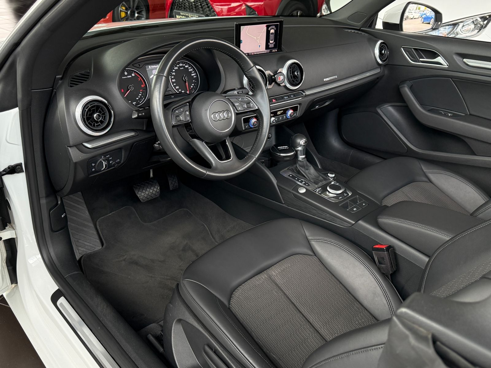 Fahrzeugabbildung Audi A3 Cabriolet design 35 TFSI XENON NAVI ALU