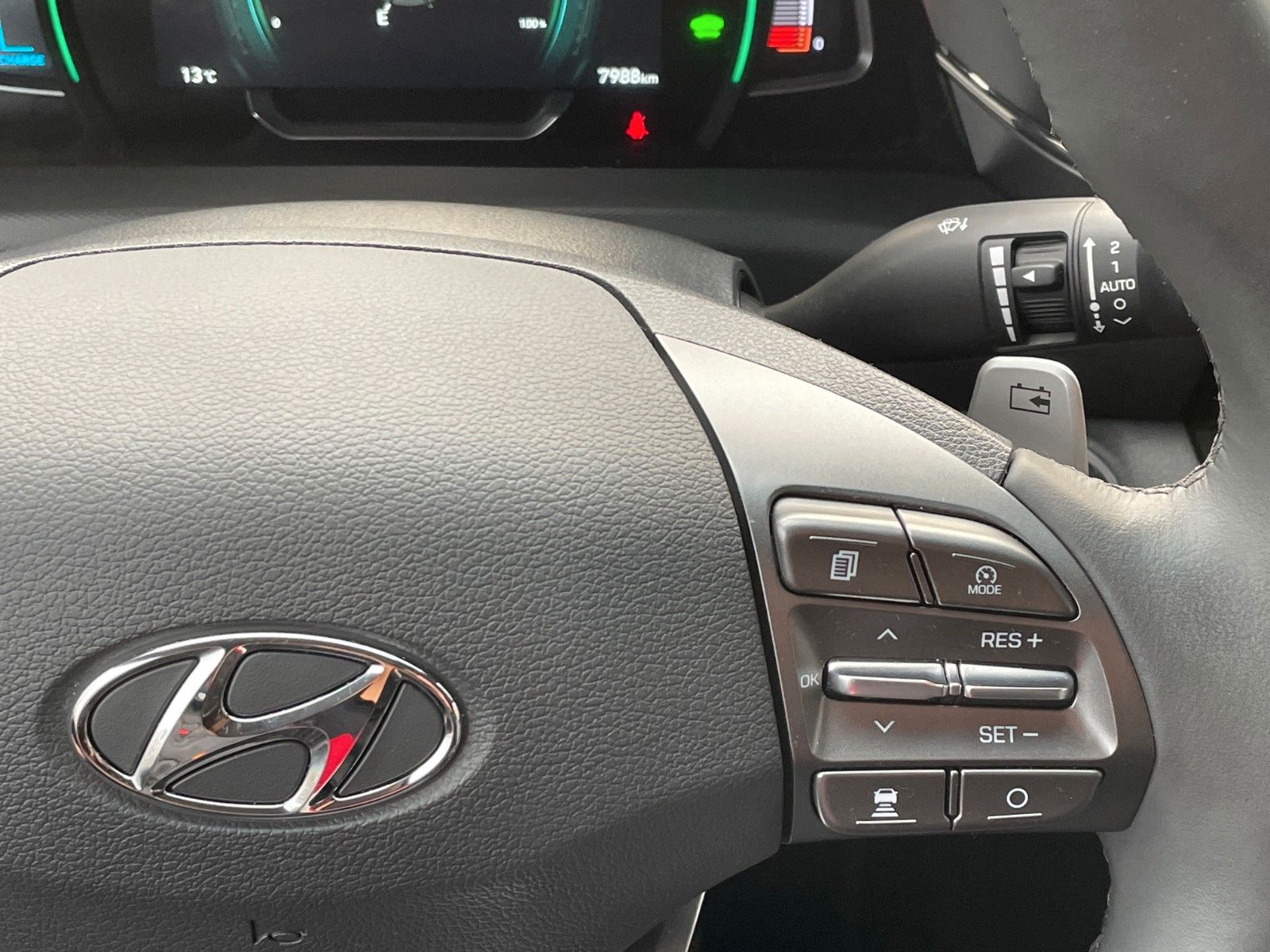 Fahrzeugabbildung Hyundai IONIQ Elektro Prime *Allwetter*Totwinkl*ACC*LED*