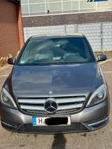Mercedes-Benz B 180 - Sportpaket - Mercedes-Benz B 180 Gebrauchtwagen in Hannover