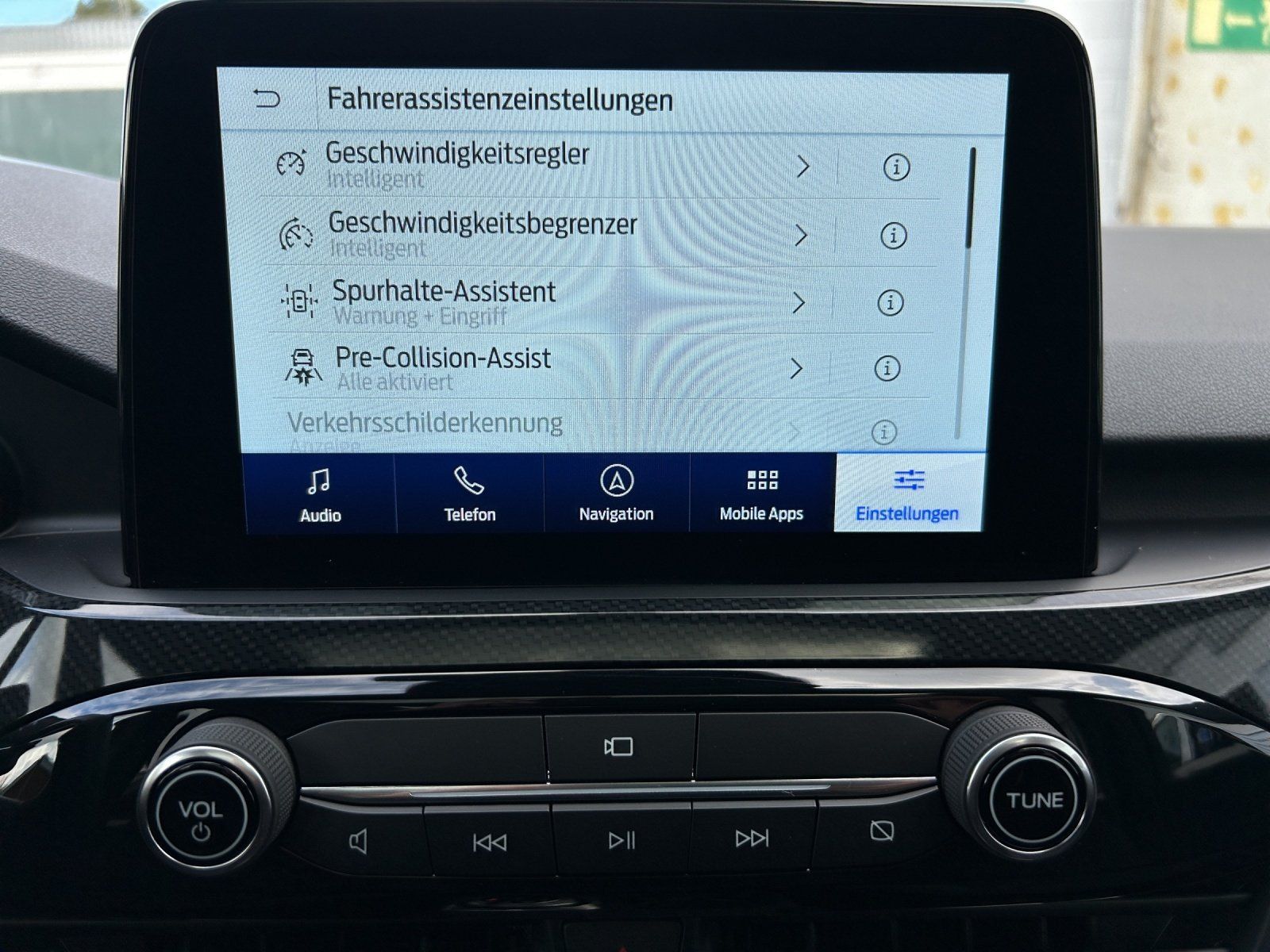 Fahrzeugabbildung Ford Kuga 2.5 PHEV ST-Line X Aut./LED/ACC/PANO/KAMERA