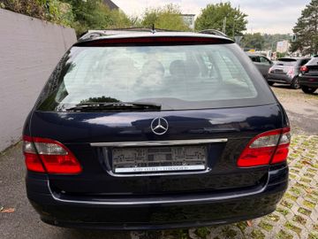 Mercedes E 200 - 6