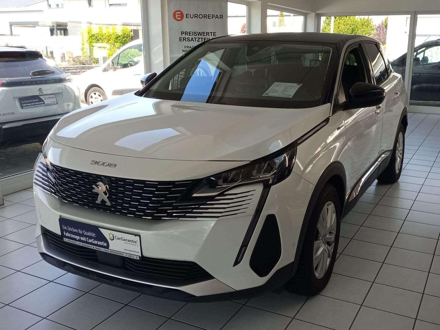 Peugeot 3008 Hybrid4 300 Allure Pack TOP GEPFLEGT