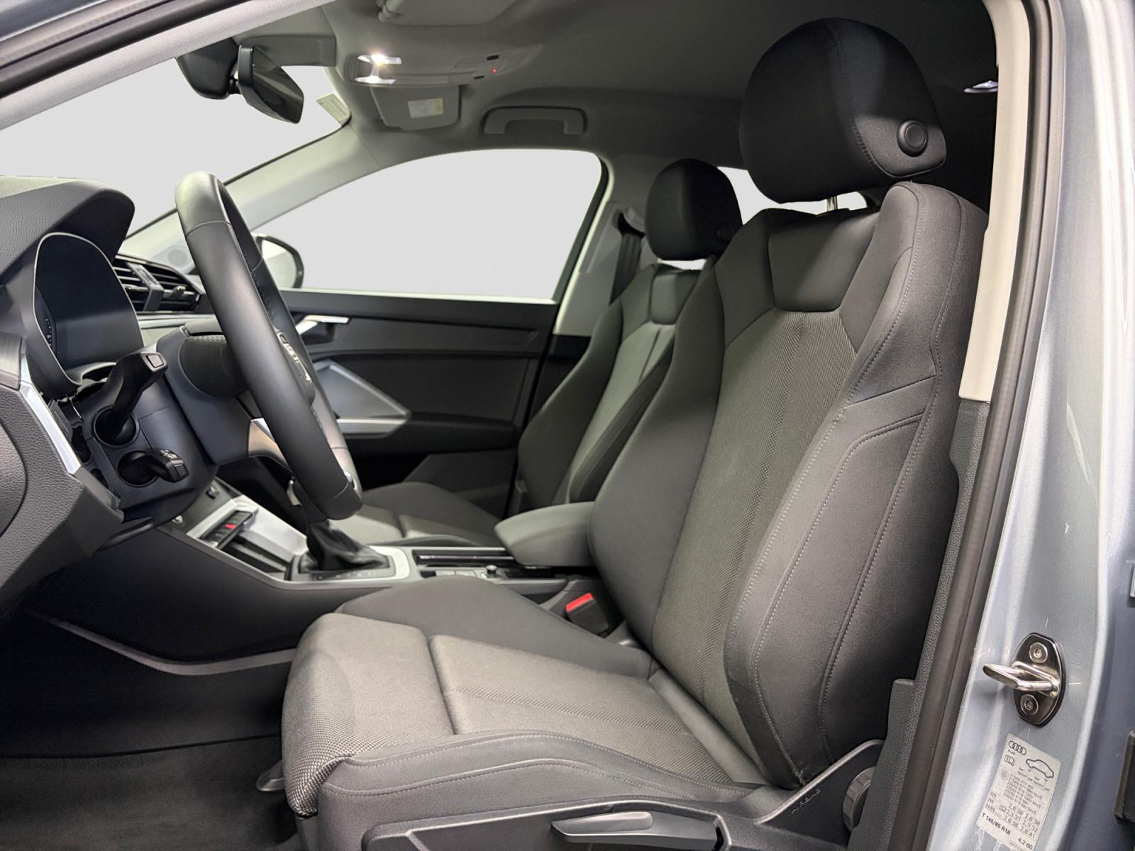 Audi Q3 TFSI advanced AHK Navi Virtual ACC Sitzh Carp