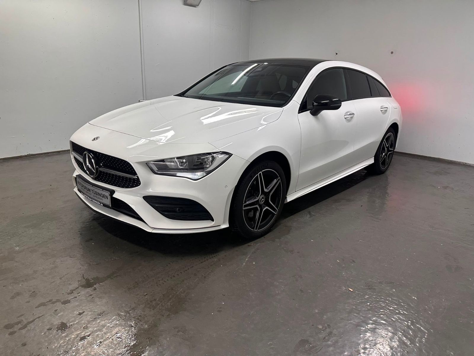 Fahrzeugabbildung Mercedes-Benz CLA 250 e Shooting Brake *AMG-LINE*PANORAMA*AHK*