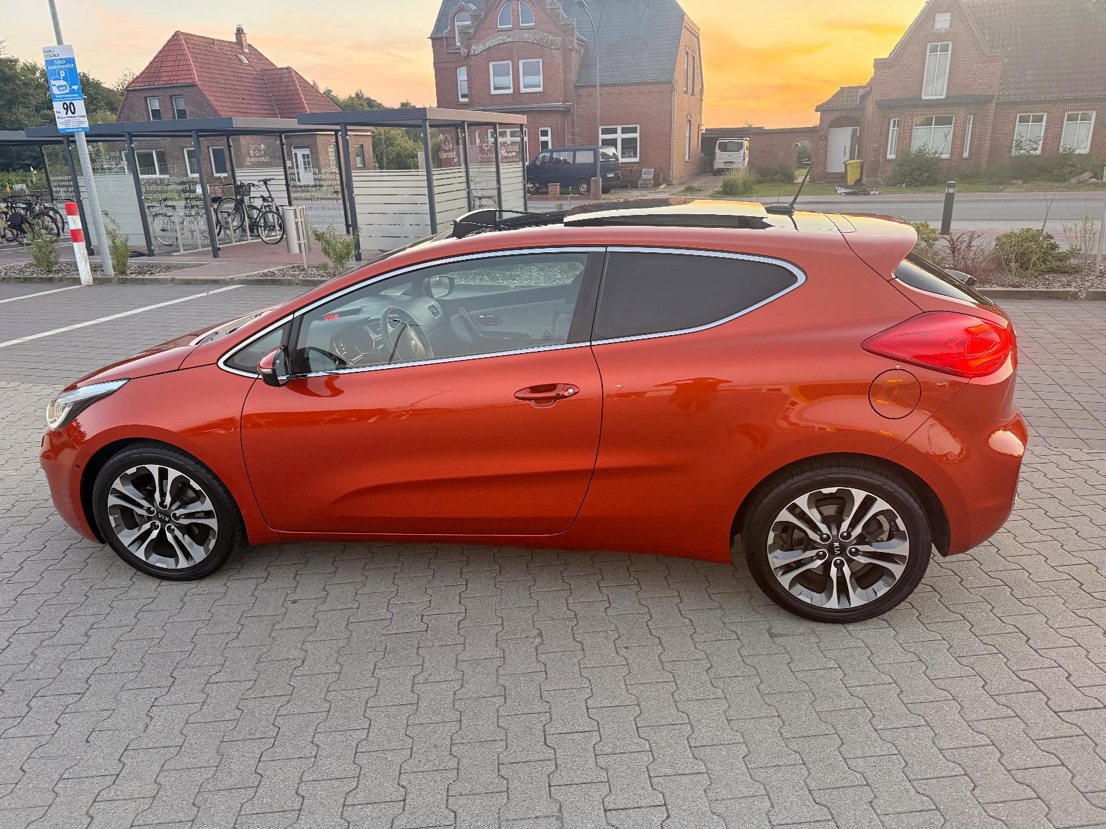 Kia pro_cee'd / ProCeed 1.6 GDI Spirit pro_cee'd...