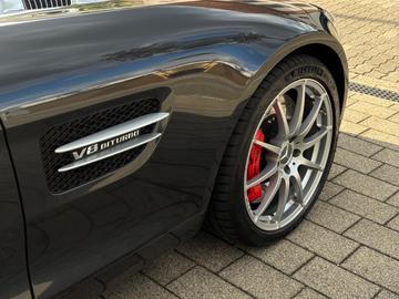 صورة 10 لـ 2015 Mercedes-BENZ AMG GT
