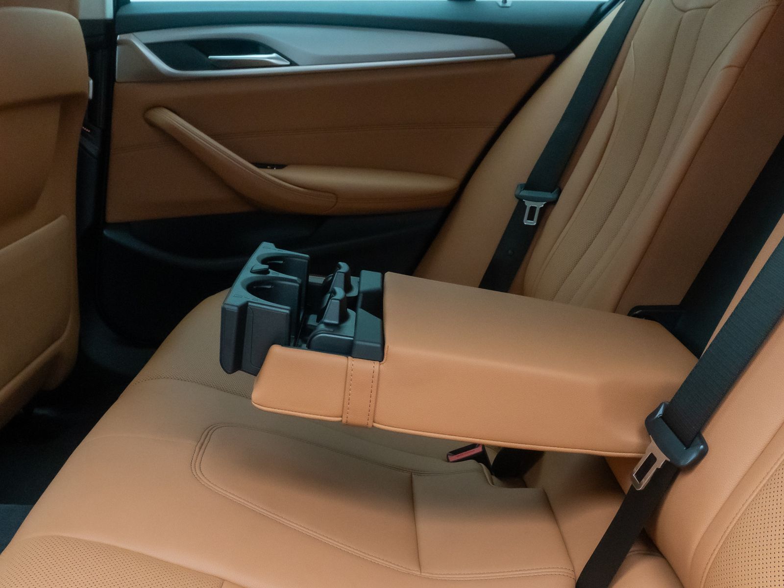 Fahrzeugabbildung BMW 520d Alarm DAB Kamera 4xKlima CockpitPlus Leder