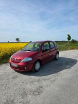 Citroën Citroen C3 kein Rost 70tkm Garagenwagen Kl... - gebrauchte Citroën C3 aus dem Jahr 2005