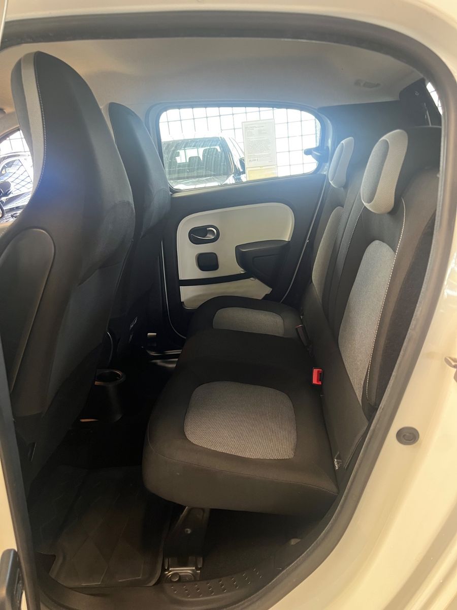 Fahrzeugabbildung Renault Twingo Intens*Spurhalte*PDC*Sitzheizung*