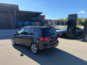 Volkswagen Touran - 6