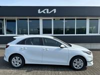 Kia cee'd / Ceed 1.0 T-GDI Ultimate Edition MT