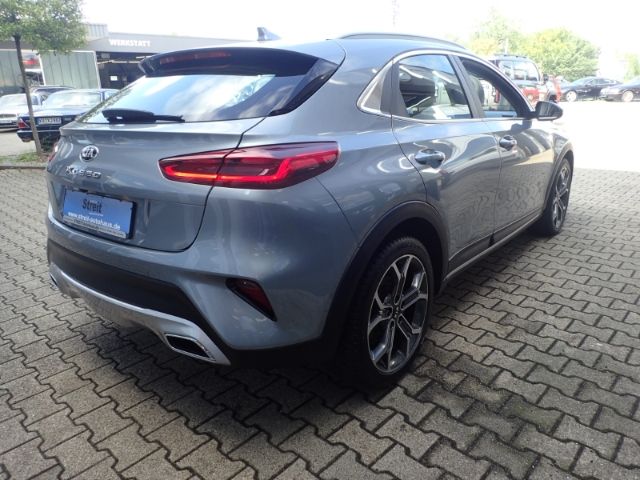 Fahrzeugabbildung Kia XCeed Spirit 1.5 T-GDI Exclusiv Paket, Navi Pake