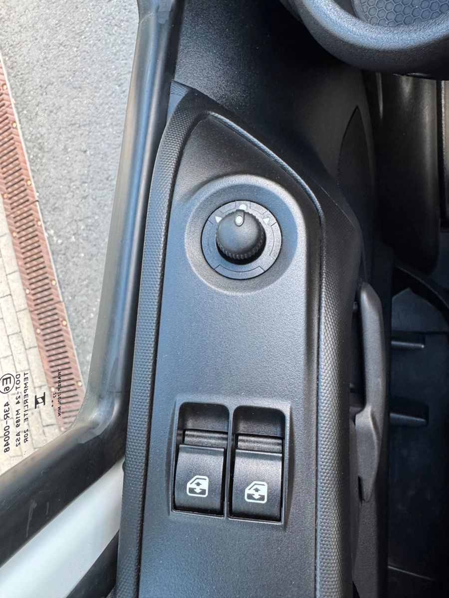 Fahrzeugabbildung Iveco Daily 35S16 *R3.520mm*Automatik*AHK*LED*