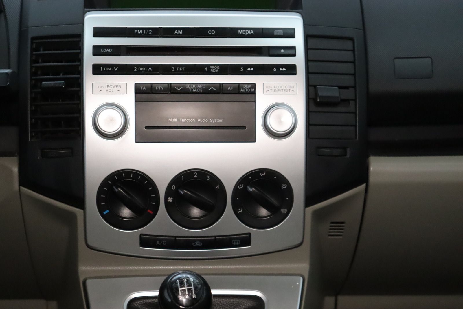 Fahrzeugabbildung Mazda 5 1.8 Comfort * Sitzhg. * Klima * 7-Sitzer