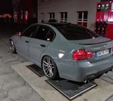 BMW 330i E90 Limousine M-Sport - BMW 330: 330i E90