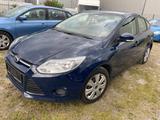 Ford Focus Lim. Ambiente - Ford Focus: Ambiente