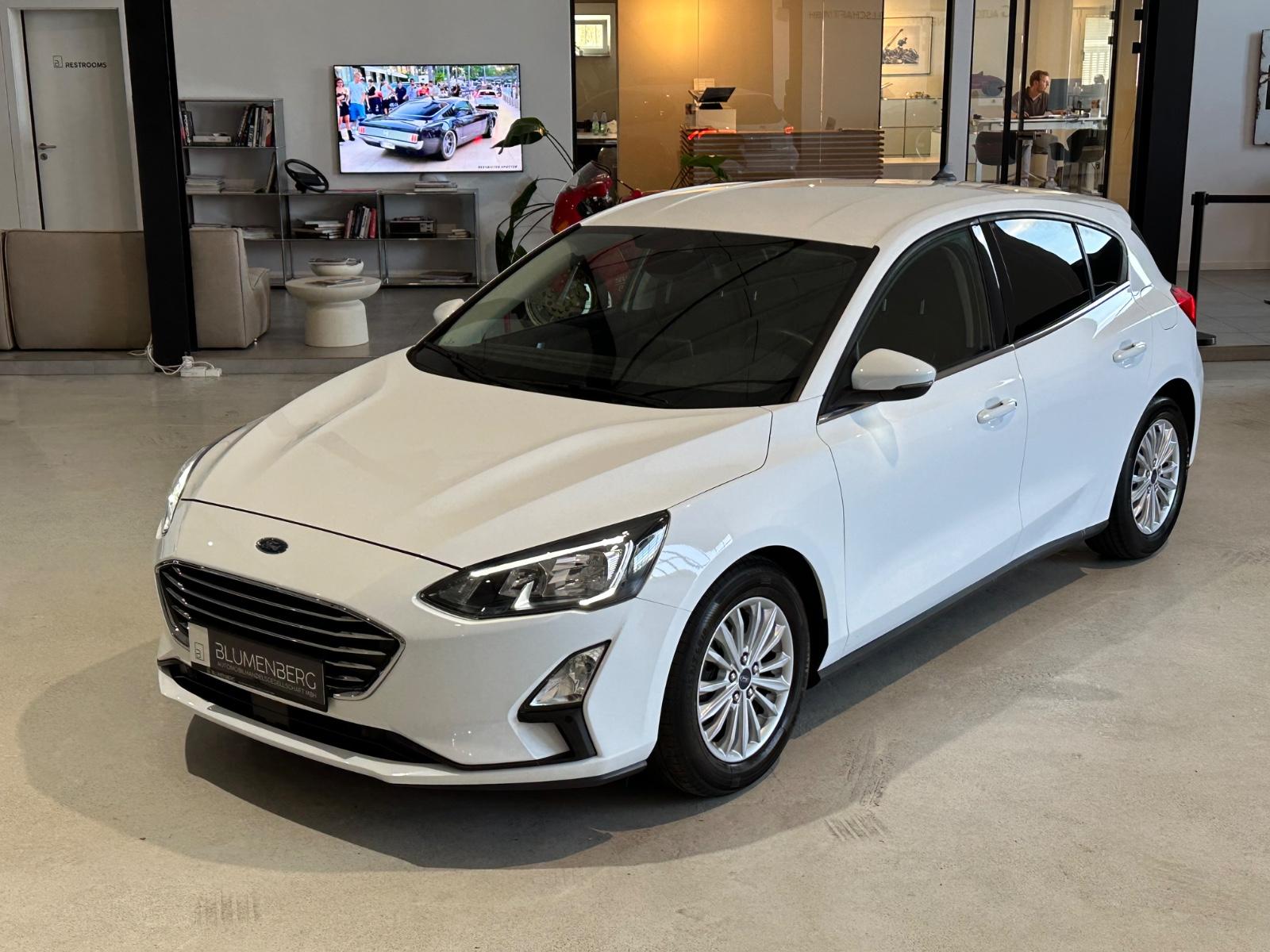 Ford Focus 1.0 EcoBoost Titanium*LED,Navi,Kamera,AHK*